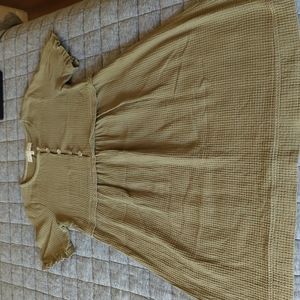 Piper & Scoot medium waffle texture dress with ruffle sleeves